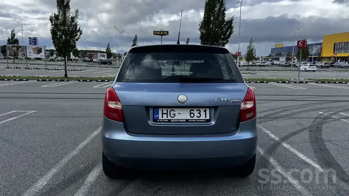 Skoda Fabia 2008 photo 5