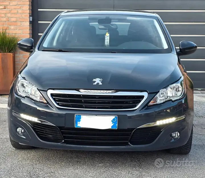 Peugeot 308 2018 photo 2
