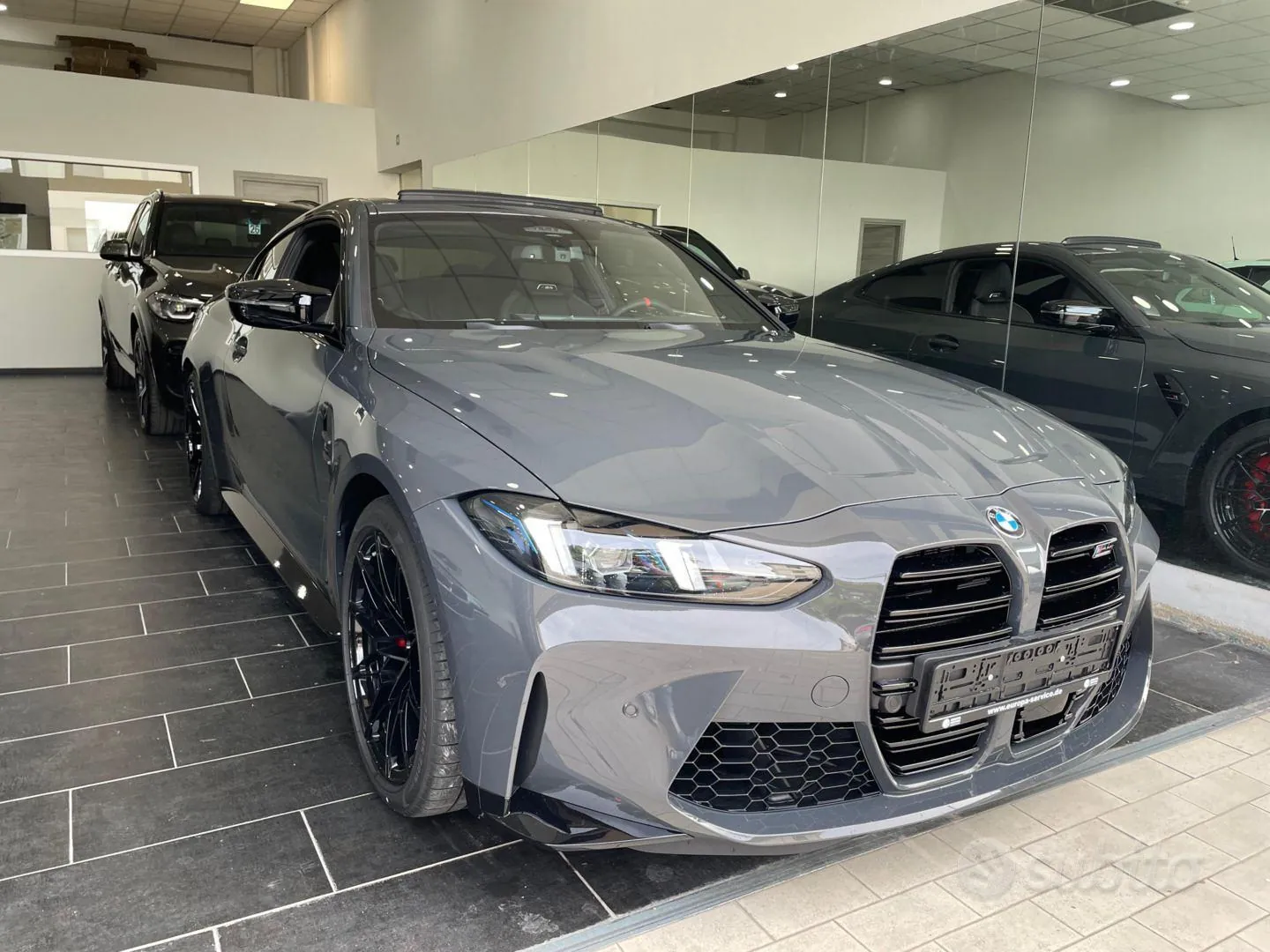 BMW M4 2026 photo 2