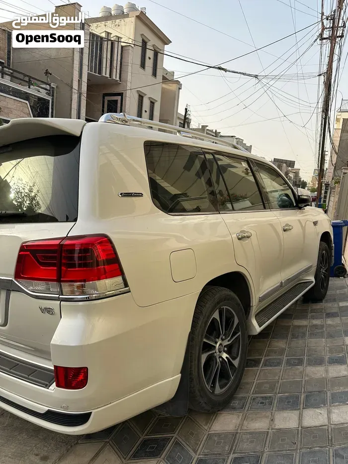 Toyota Land Cruiser 2021 photo 3