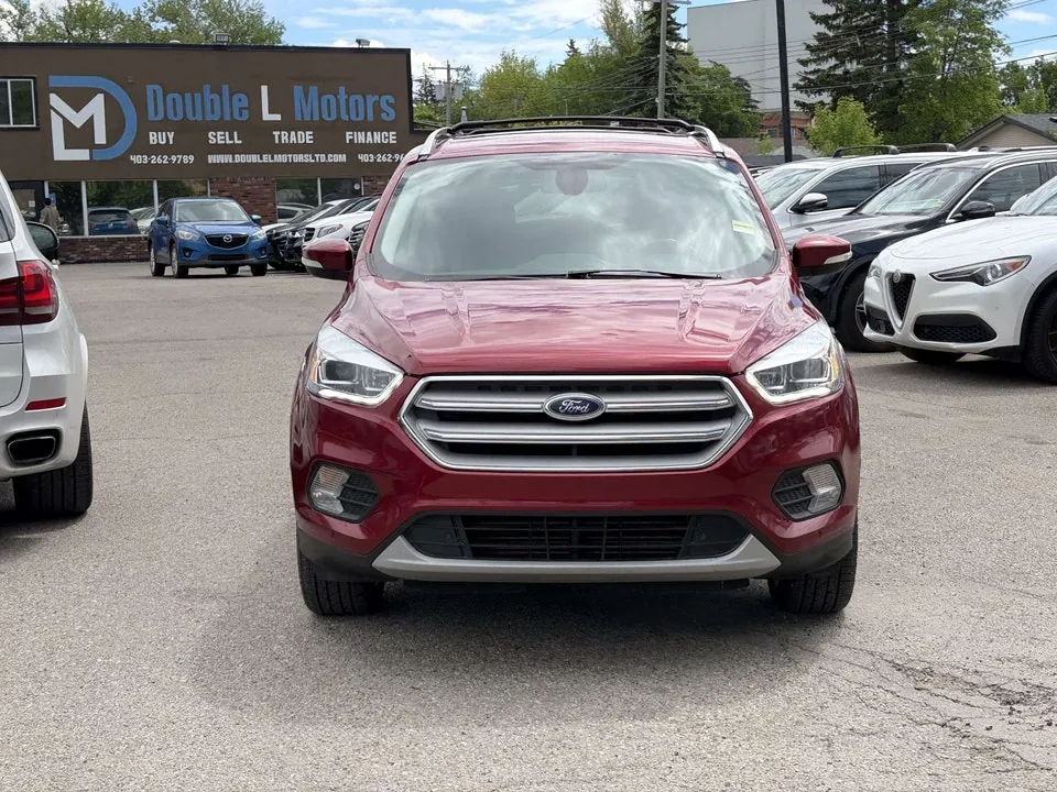Ford Escape 2019 photo 2