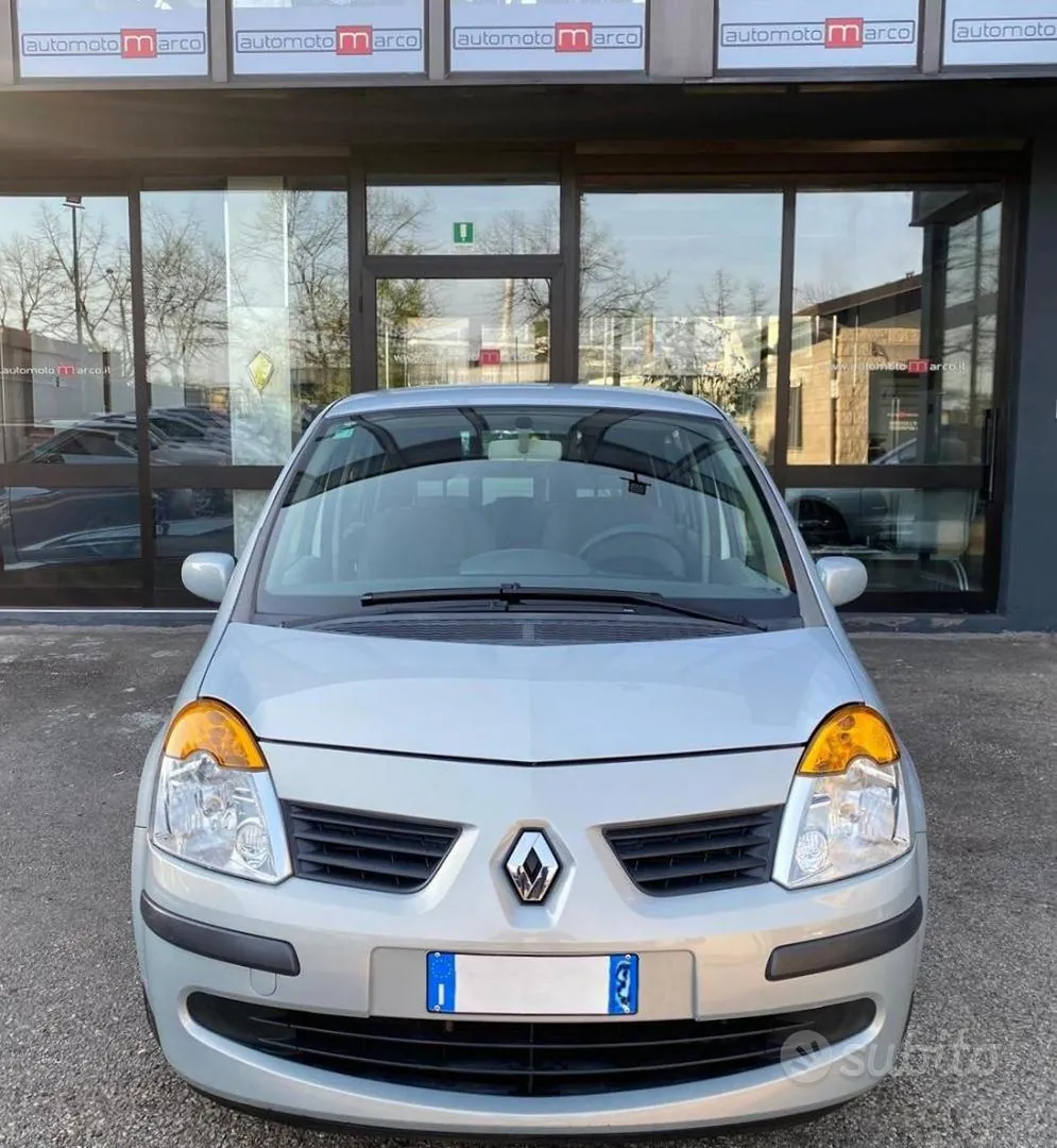 Renault Modus 2005 photo 2