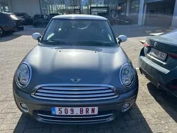 Mini Cooper 2010 photo 2