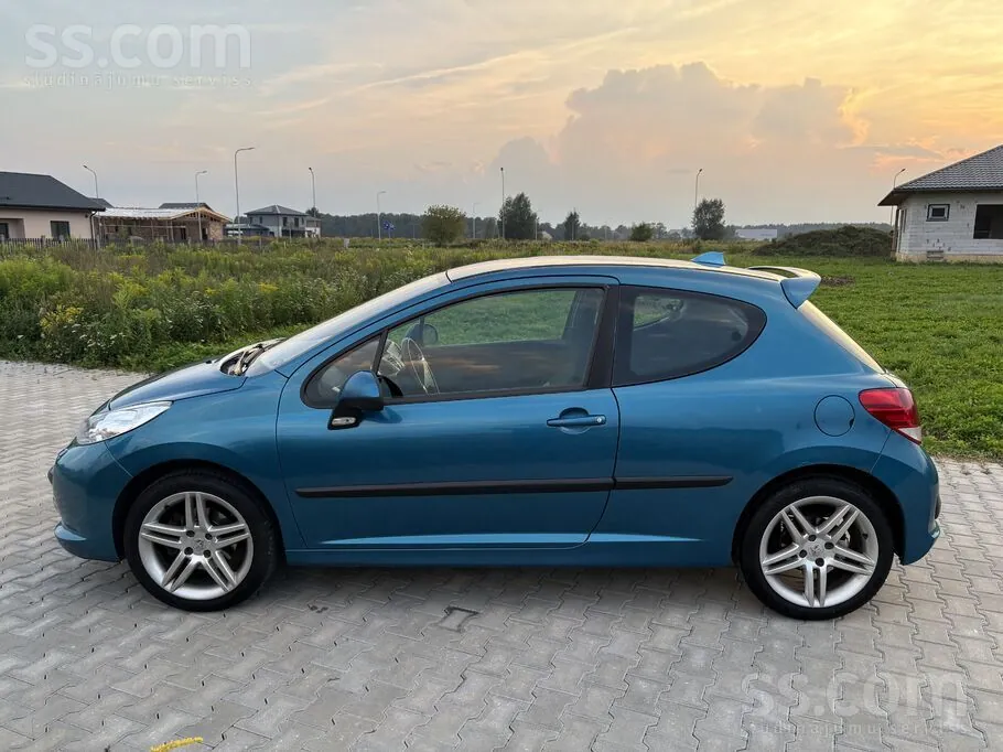 Peugeot 207 2007 photo 5