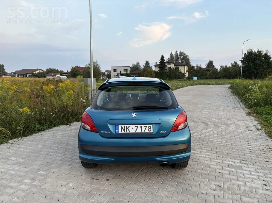 Peugeot 207 2007 photo 3