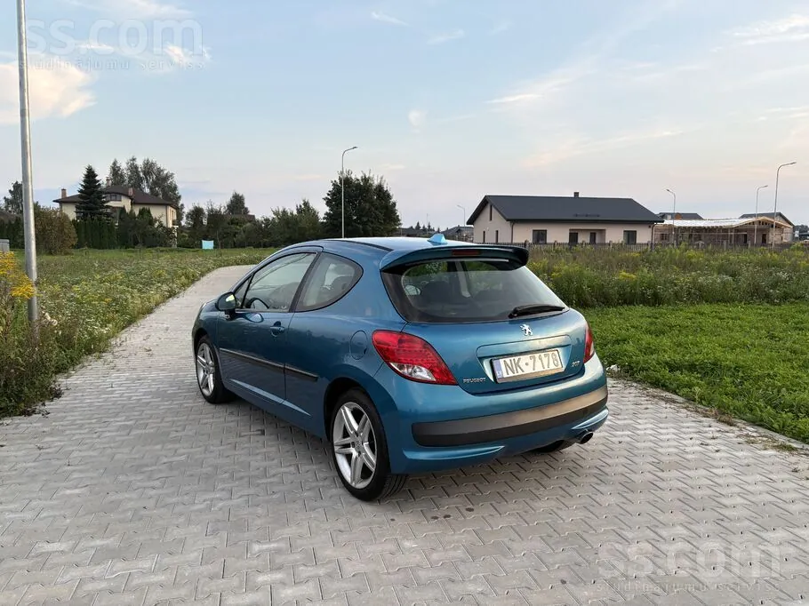Peugeot 207 2007 photo 4