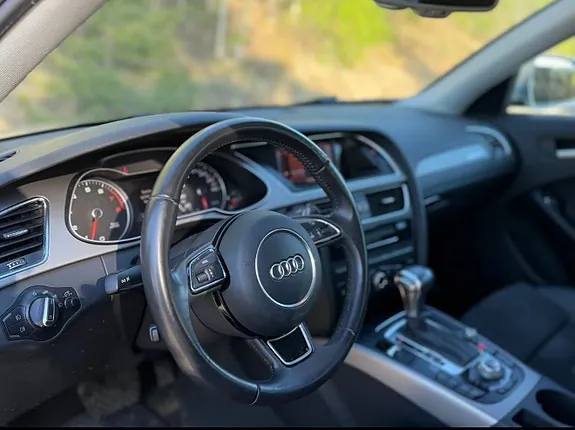 Audi A4 Allroad 2012 photo 2