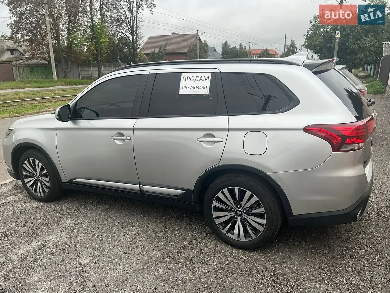Mitsubishi Outlander 2018 photo 5