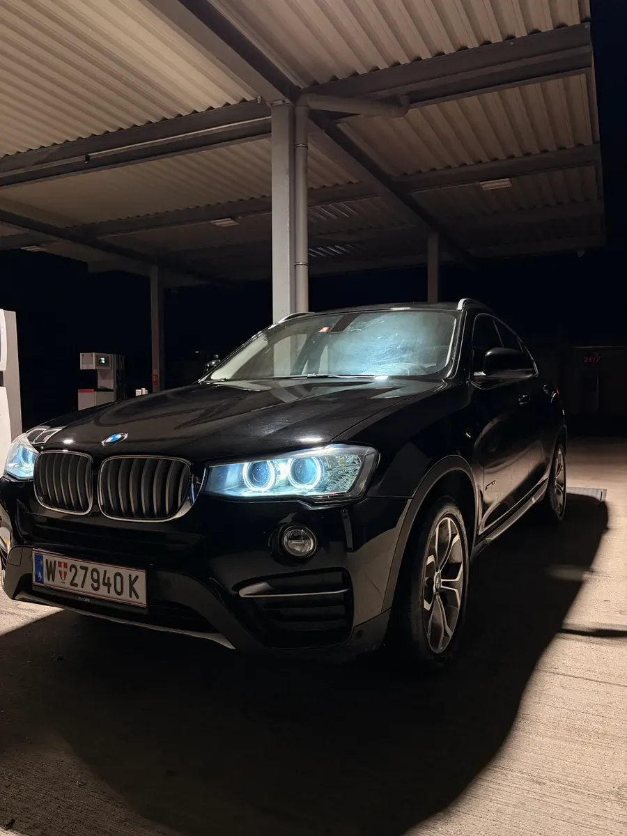 BMW X4 2015 photo 2