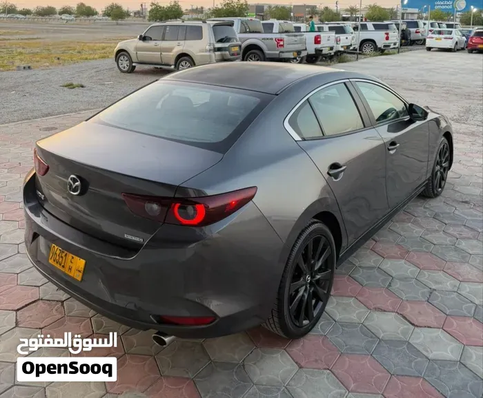 Mazda 3 2025 photo 4