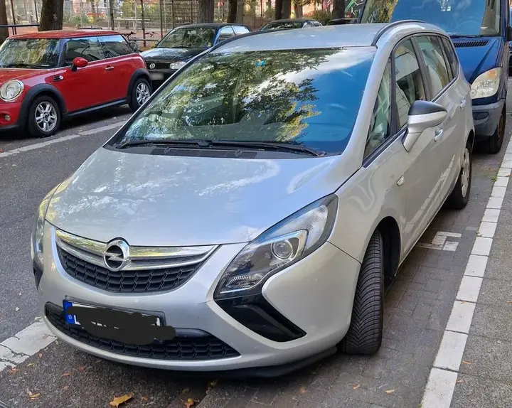Opel Zafira Tourer