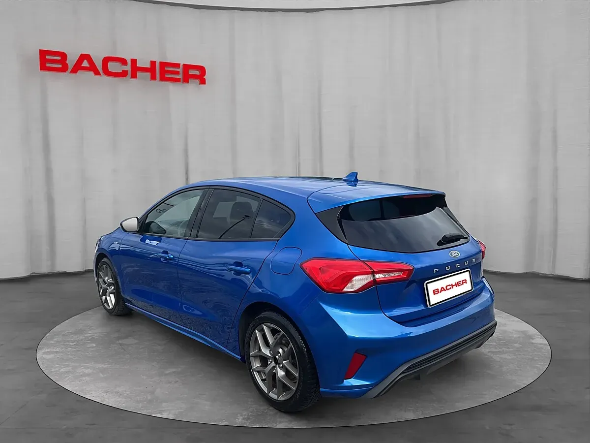 Ford Focus 2019 photo 3