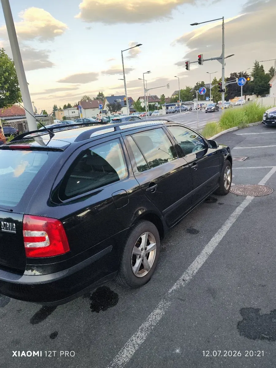 Skoda Octavia 2005 photo 3