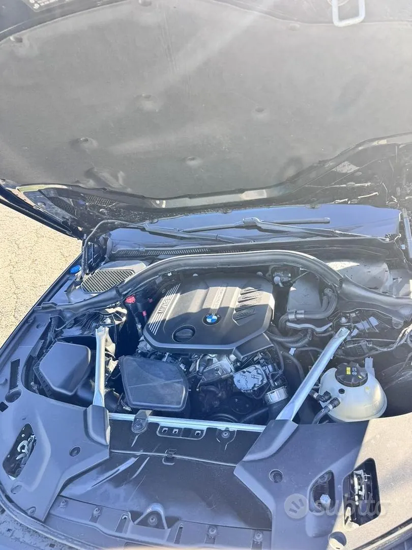 BMW 5 Series 2018 photo 4