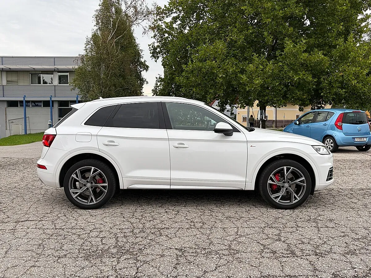 Audi Q5 2017 photo 3