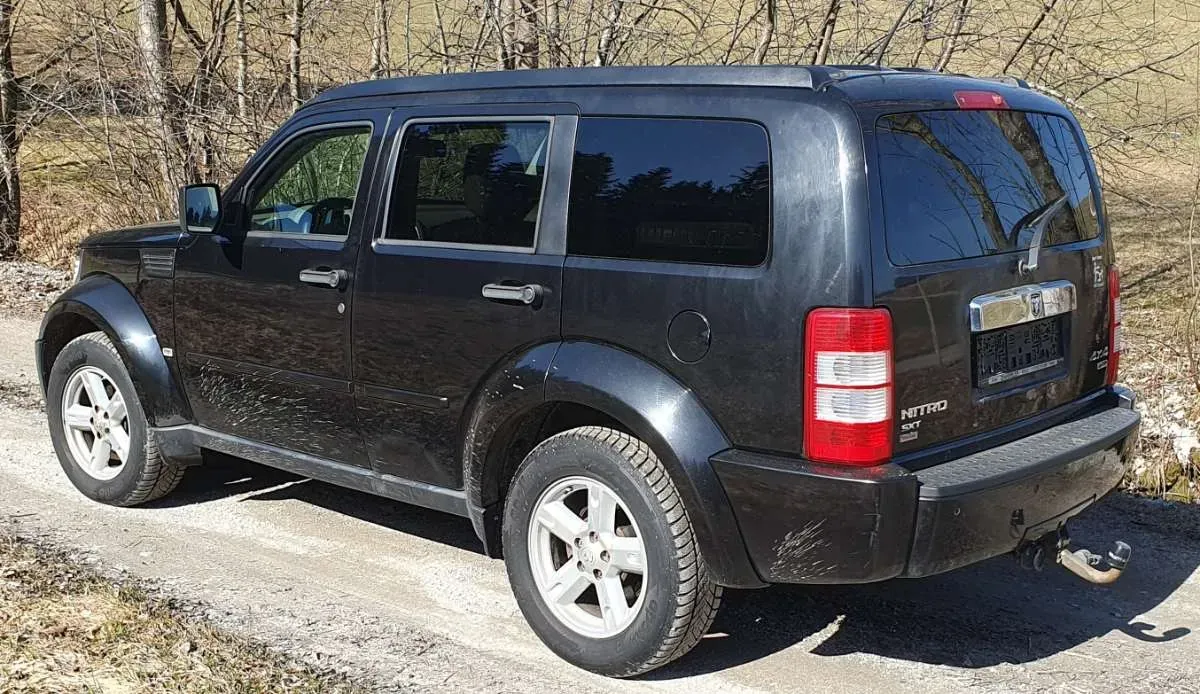 Dodge Nitro 2009 photo 3