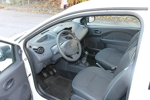 Renault Twingo 2013 photo 3