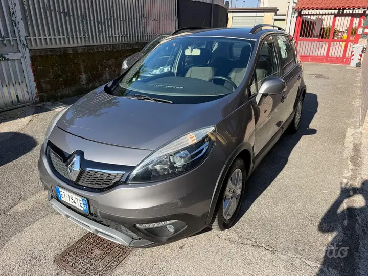 Renault Scenic 2013 photo 3