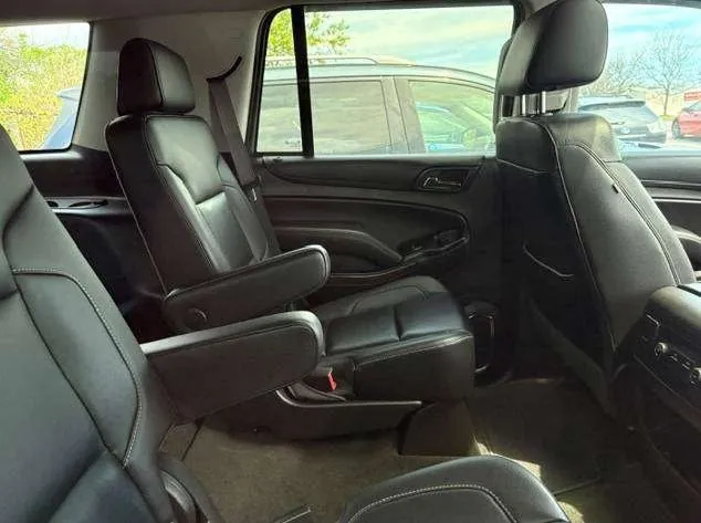 Chevrolet Tahoe 2017 photo 3