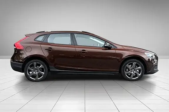 Volvo V40 Cross Country 2016 photo 4