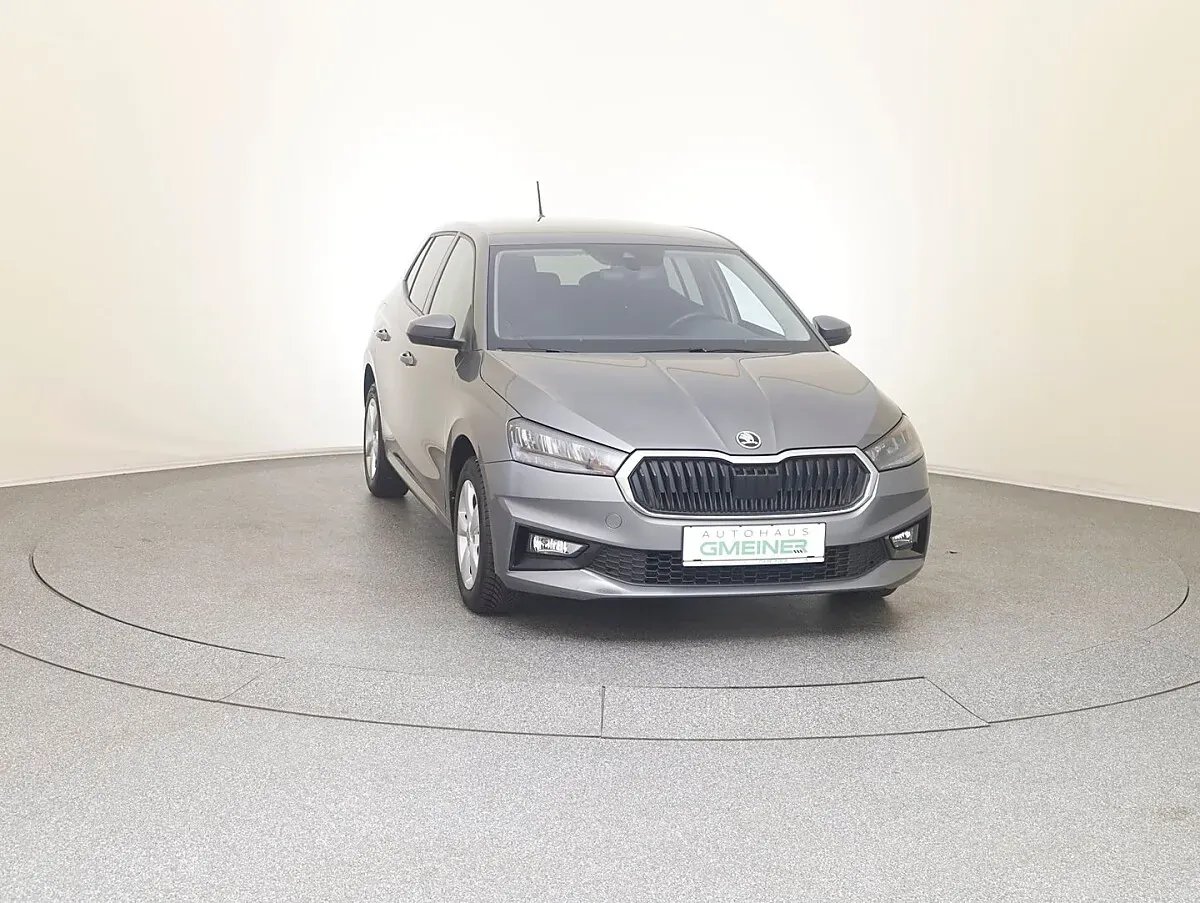 Skoda Fabia 2022 photo 2