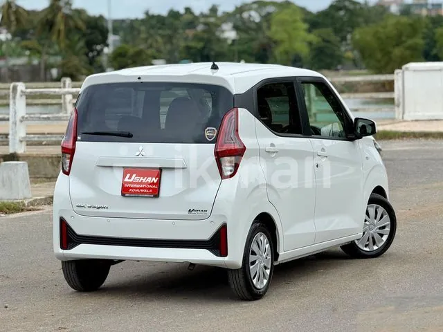 Mitsubishi Ek Wagon 2025 photo 5