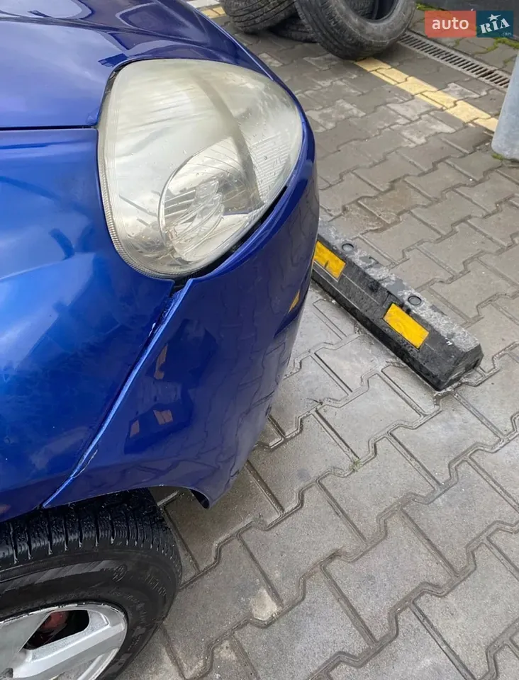 Fiat Grande Punto 2009 photo 5