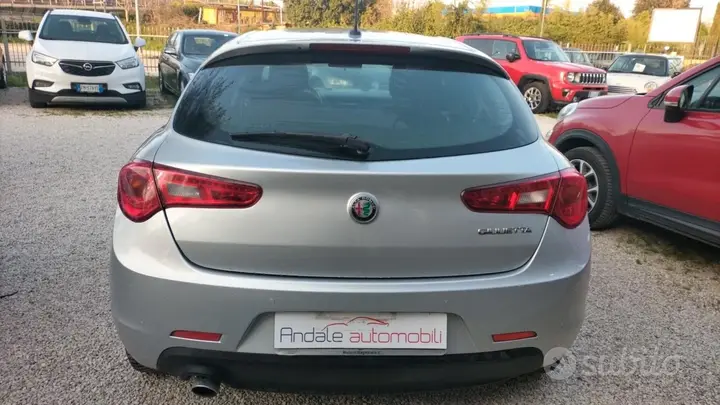 Alfa Romeo Giulietta 2017 photo 5