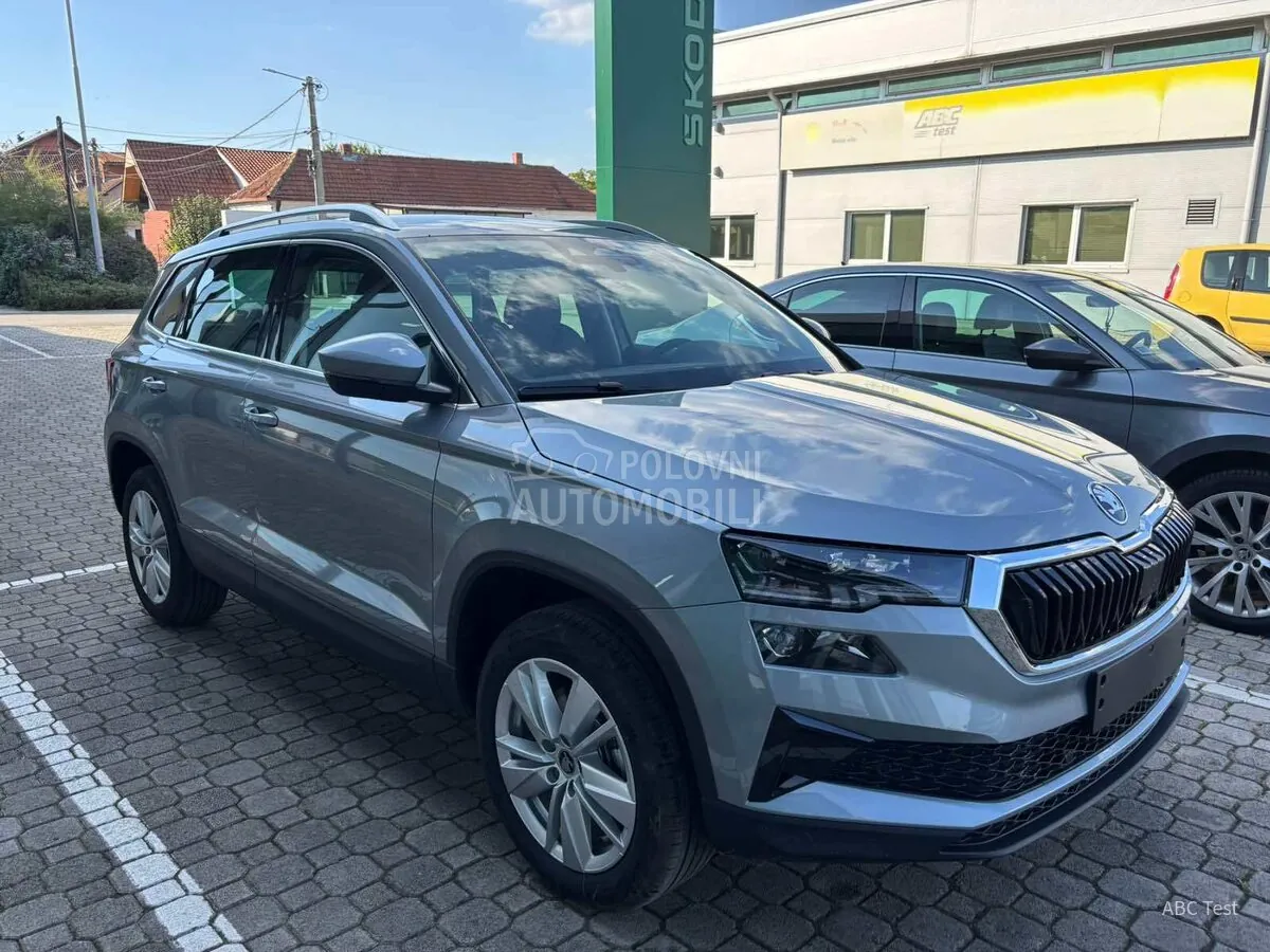 Skoda Karoq 2026 photo 2