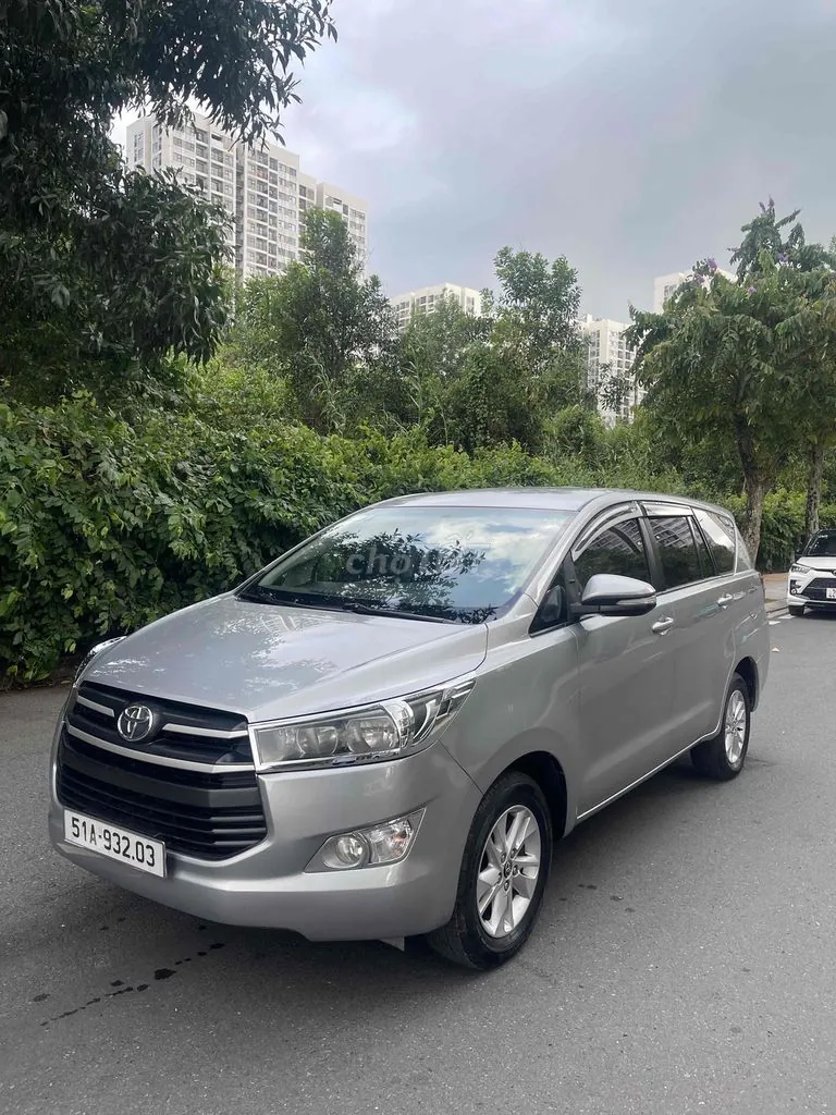 Toyota Innova 2016 photo 2