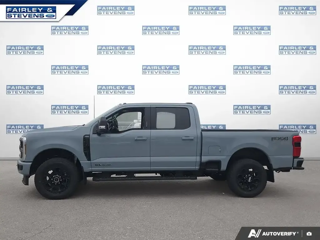 Ford F250 2026 photo 3
