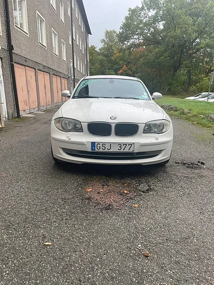 BMW 118D 2008 photo 4