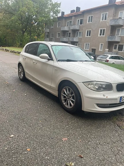 BMW 118D 2008 photo 3
