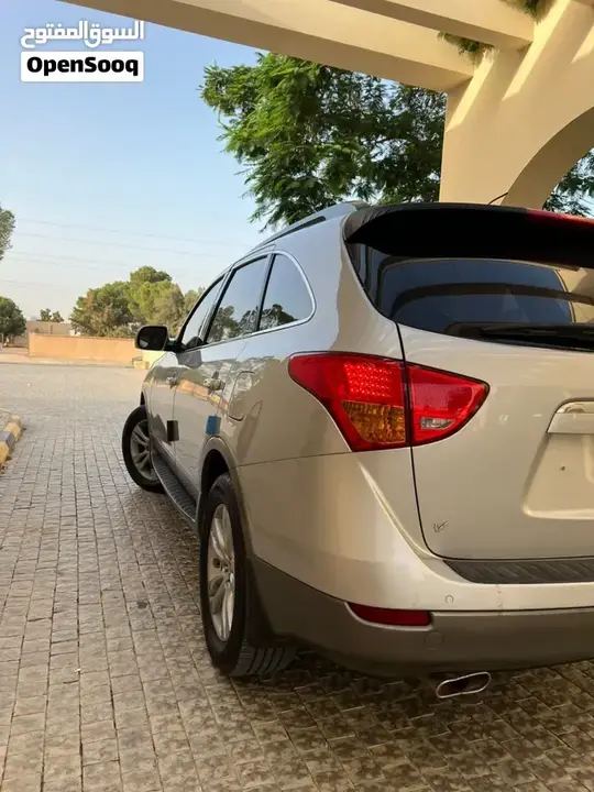 Hyundai Veracruz 2010 photo 2
