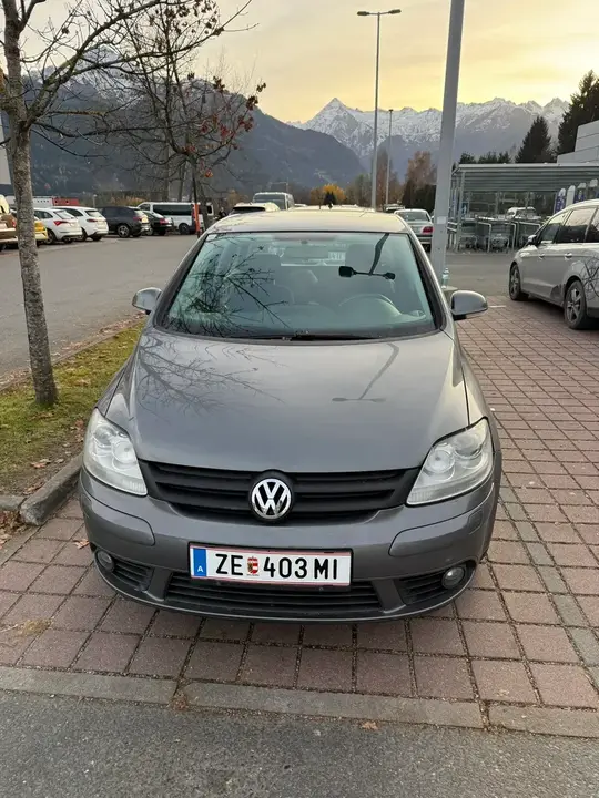 Volkswagen Golf 2007 photo 2