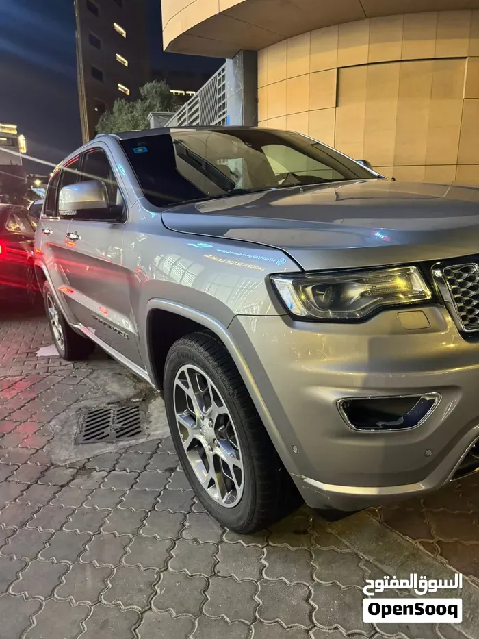Jeep Grand Cherokee 2020 photo 3