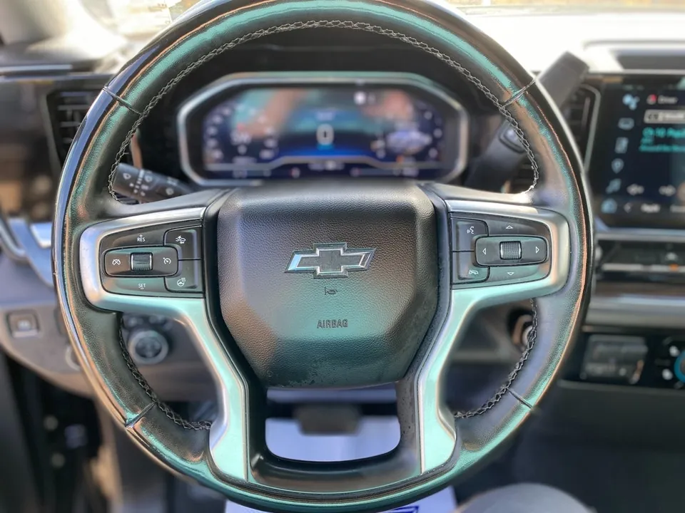 Chevrolet Silverado 1500 2023 photo 4