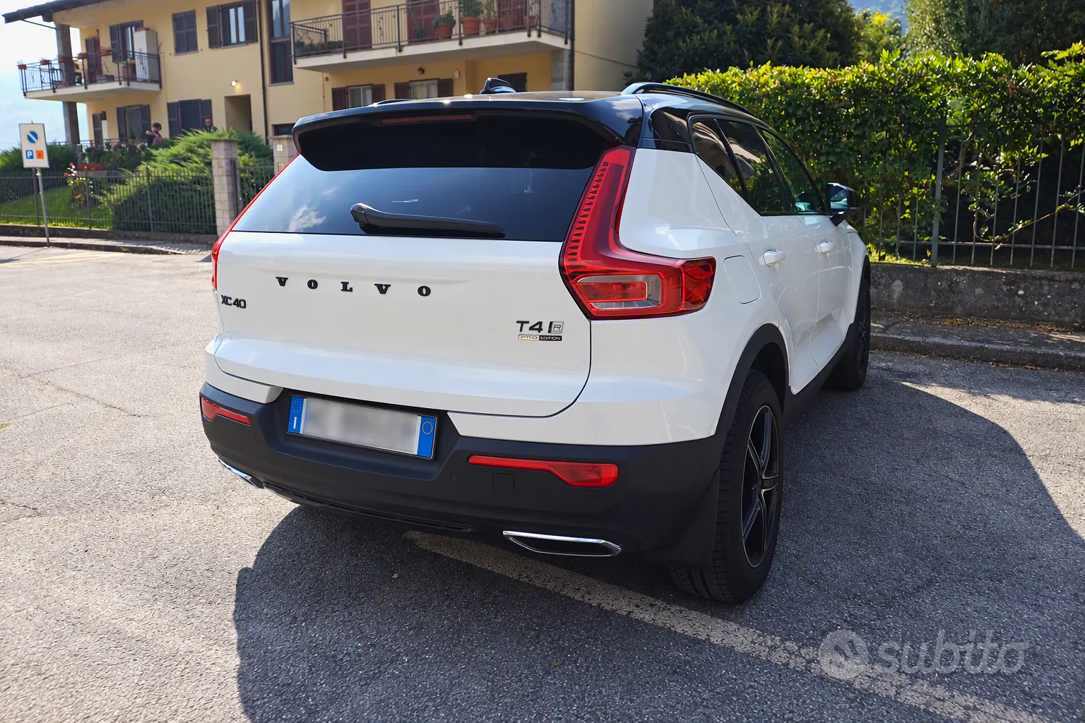 Volvo Xc40 2018 photo 2