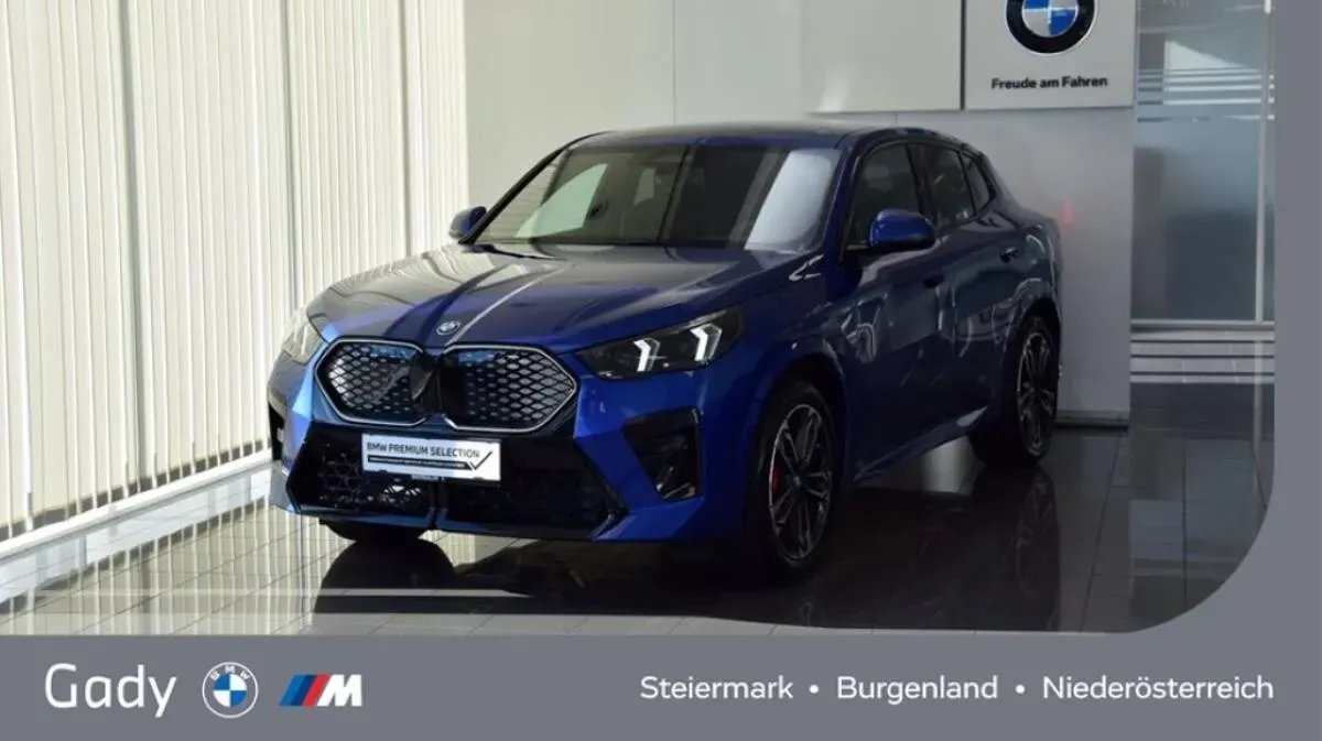 BMW Ix2