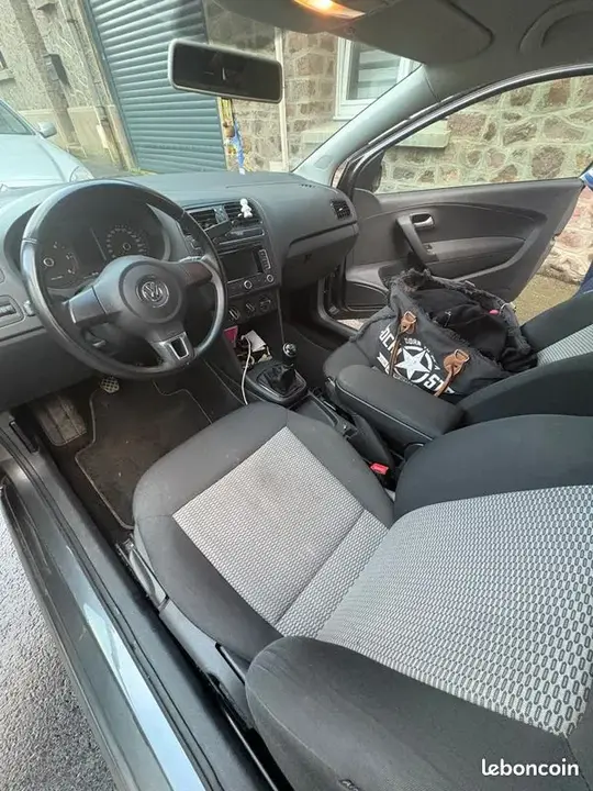 Volkswagen Polo 2014 photo 3