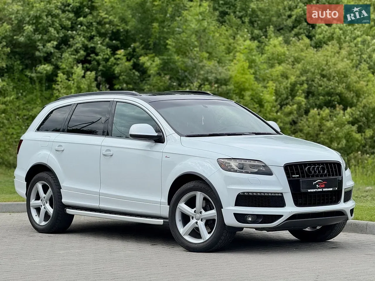 Audi Q7 2013 photo 4