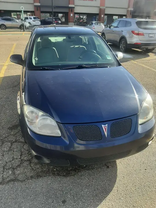 Pontiac G5 2008 photo 2