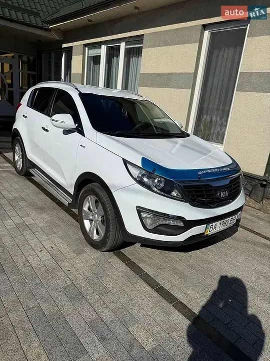 Kia Sportage 2013 photo 2
