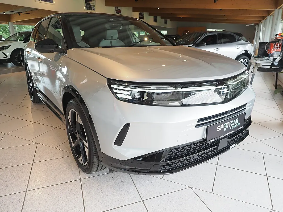 Opel Grandland 2025 photo 2