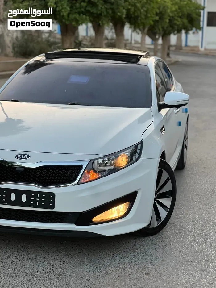 Kia K5 2012 photo 3