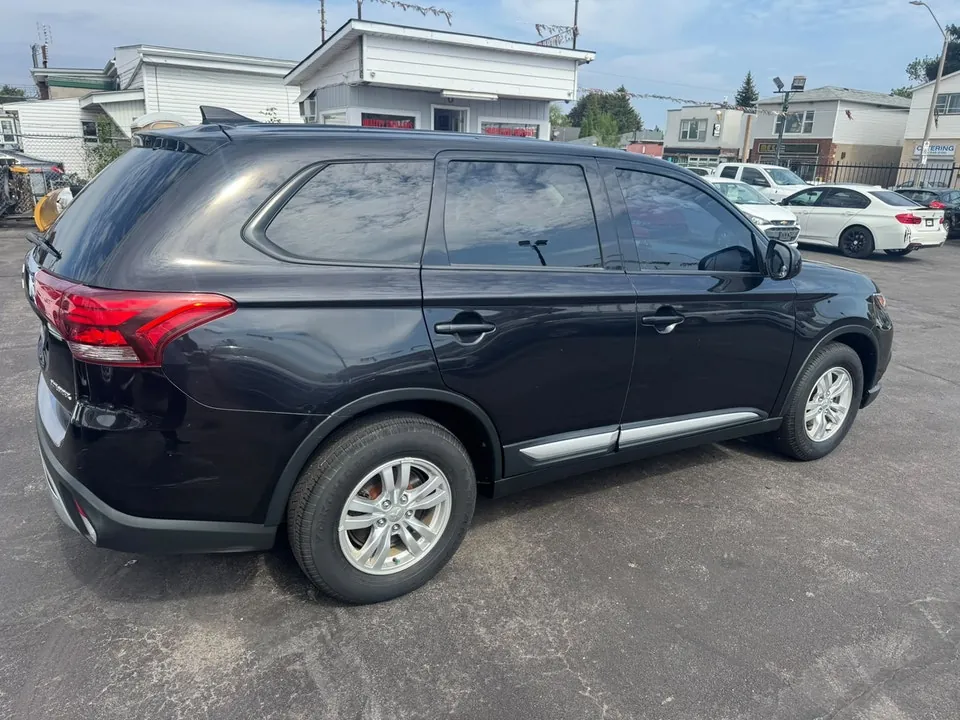 Mitsubishi Outlander 2019 photo 4