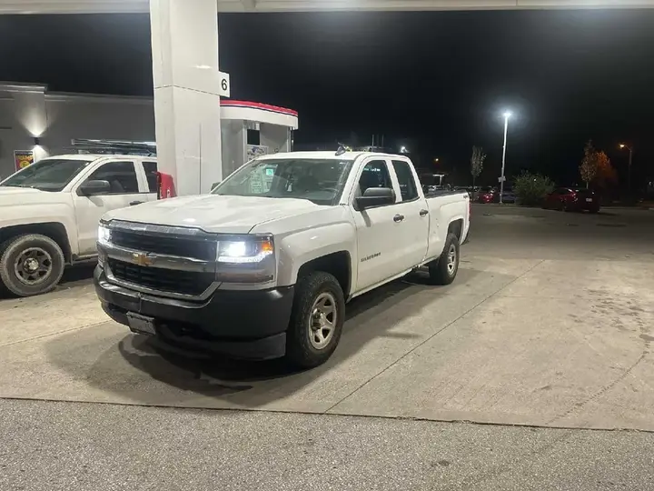 Chevrolet Silverado 1500 2016 photo 2