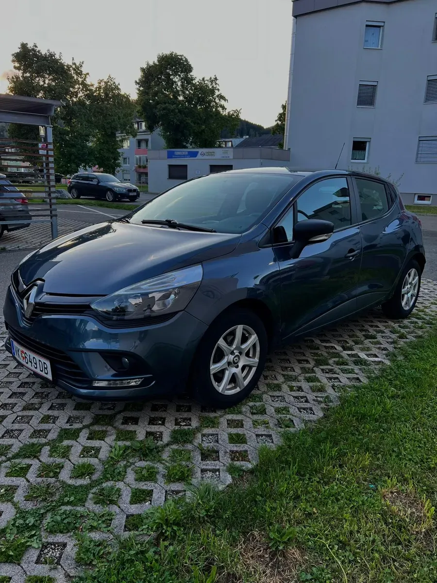 Renault Clio 2019 photo 2