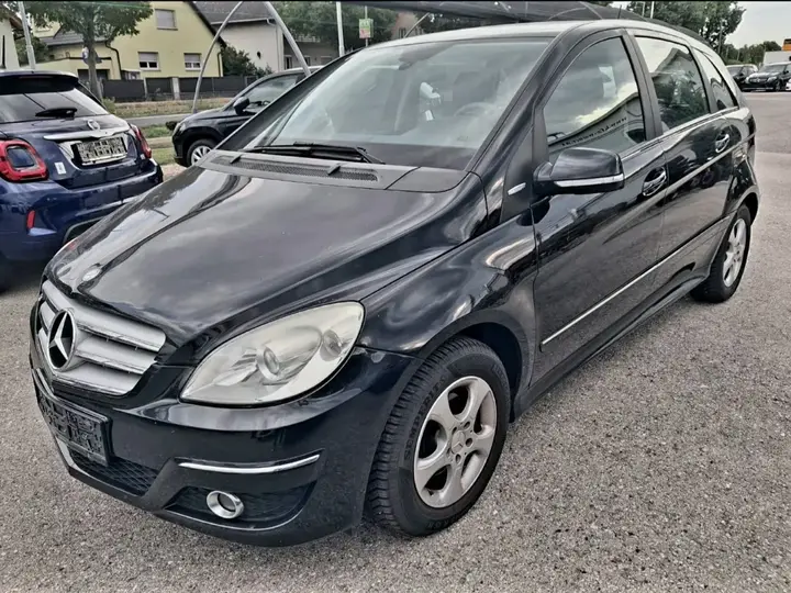 Mercedes-Benz B-Class