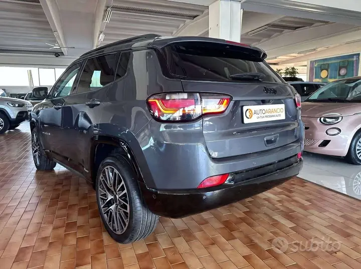 Jeep Compass 2025 photo 4